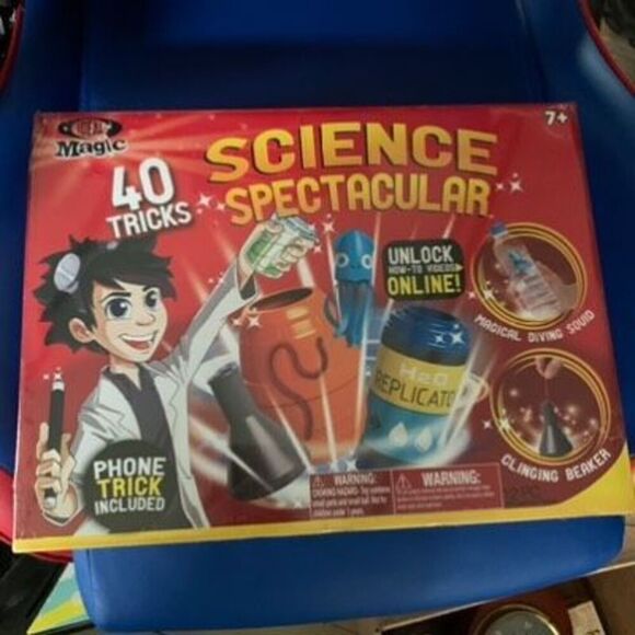 Ideal Magic Science Spectacular 40 Tricks New - Picture 1 of 4